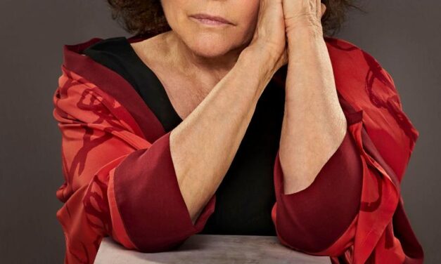 La UA conmemora el aniversario de la muerte de Miguel Hernández con el espectáculo Verso a Verso