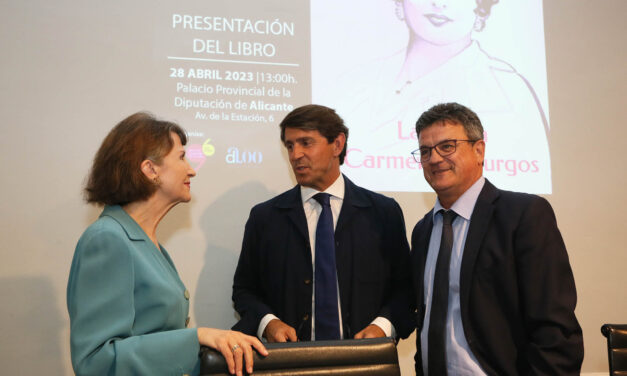 El Instituto Gil-Albert presenta el libro de Asunción Valdés sobre la periodista pionera Carmen de Burgos