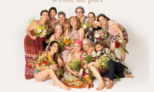 Acmavi presenta “A flor de piel”, la exposición fotográfica del calendario solidario 2023 de Petrer