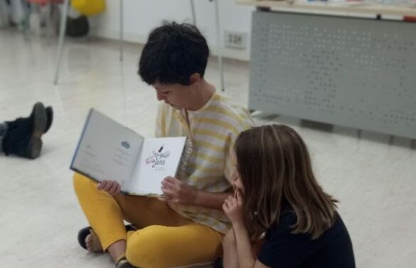 La Muestra de Teatro de Alicante convoca a niños y adultos a crear juntos en el taller de dramaturgia de Jana Pacheco