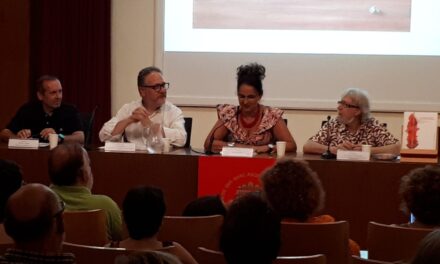 El catedràtic de la UA Juan Antonio Roche recull en un llibre l’art fet per dones a Alacant des de 1950