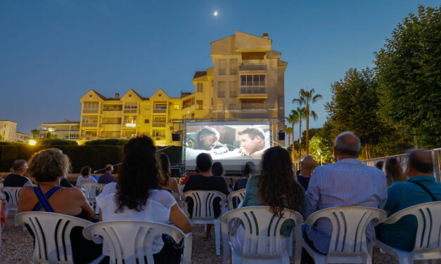 Dilluns que ve s’inicien les projeccions de cinema en la Vila Romana de l’Albir