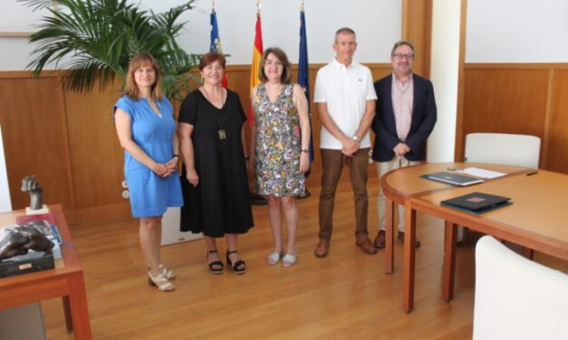 La Universitat d’Alacant i l’Acadèmia Valenciana de la Llengua renoven el seu compromís de col·laboració