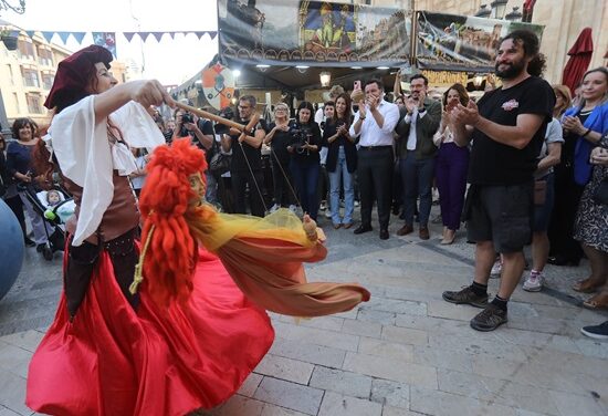 El Festival Medieval d’Elx porta este cap de setmana música, teatre i espectacles de carrer