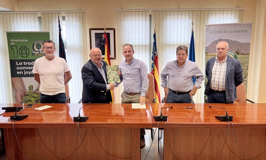 Formentera del Segura se incorpora a la marca de la Alcachofa de la Vega Baja