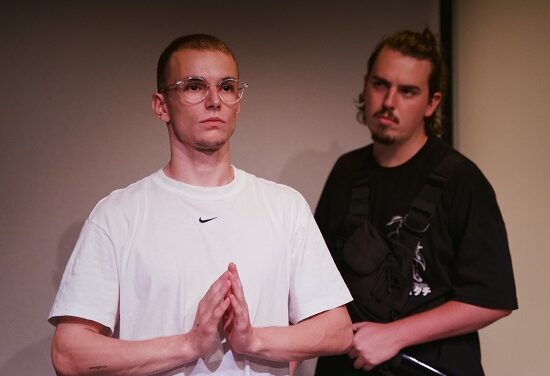 El Teatre Arniches ofrece ‘Hanle’ una versión libre y contemporánea del clásico de Shakespeare: Hamlet