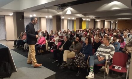 Elda retoma el ciclo de conferencias ‘Los Lunes de la UNED’ con una charla de Juan Carlos Márquez sobre la historia del Castillo