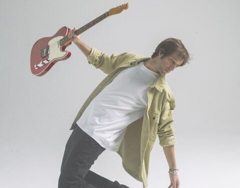 El cantautor Víctor Martín lleva sus pegadizas melodías a Alicante