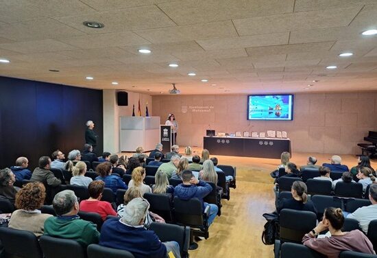 Entrega de premios de la Regidoria de Promoció del Valencià para conmemorar el 40 aniversario de la Llei d’Ús i Ensenyament del Valencià