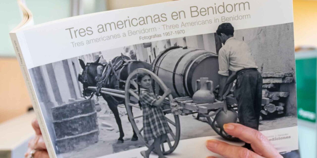 Un llibre recull més de 60 imatges de Benidorm preses per tres fotògrafes americanes entre els anys 1957 i 1970