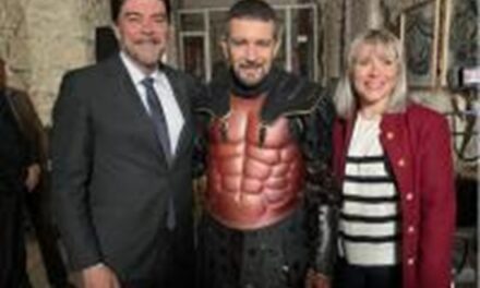 La película que Banderas rodó en el Castillo de Santa Bárbara se estrenó este viernes en España