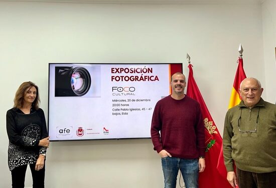 L’Associació Fotogràfica d’Elda inaugura ‘Focus Cultural’, un espai d’exposicions en la seu que comparteix amb la Casica de l’Artista i la coral Elda Canta