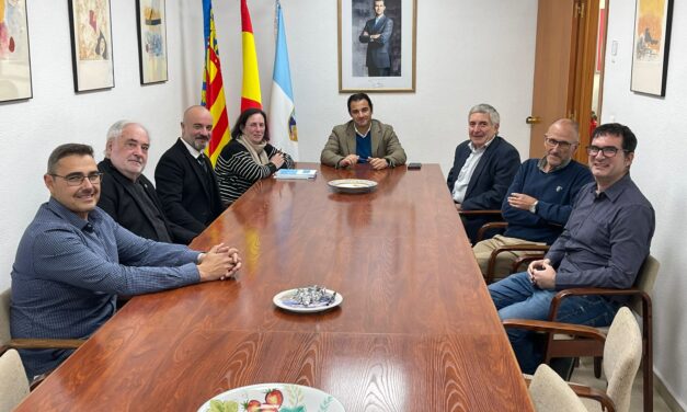 La Directora General de Patrimonio Cultural de la Generalitat, Pilar Tébar, visita Torrevieja