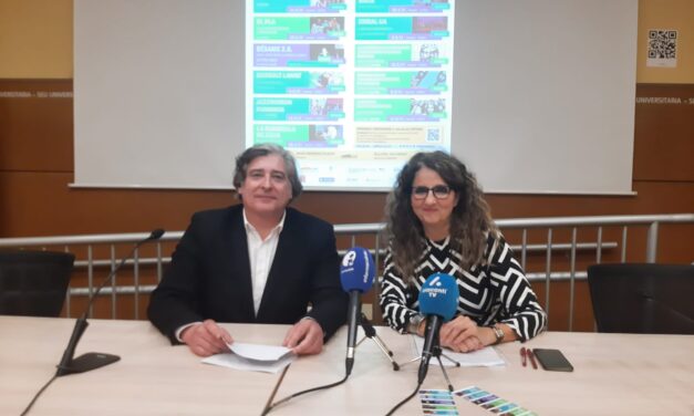 La programación de artes escénicas “Paranimf” de la UA contará con un nuevo servicio para personas con discapacidad auditiva