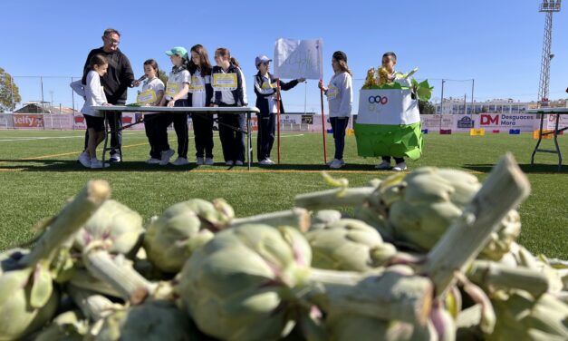 Prop de 300 escolars del Baix Segura vibren amb les Olimpíades de la Carxofa