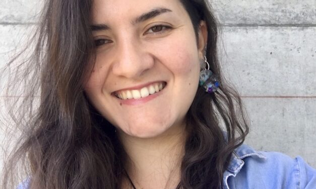 La chilena Micsela Antonia Paredes Barraza gana el Premio Internaciomal de Poesía Miguel Hernández