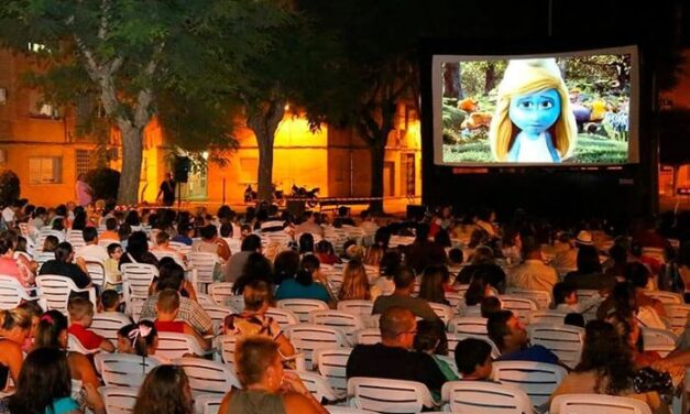 El cinema d’estiu a l’aire lliure torna a El Campello amb 10 projeccions a la platja de Muchavista i la Plaça de l’Església a partir del 26 de juliol