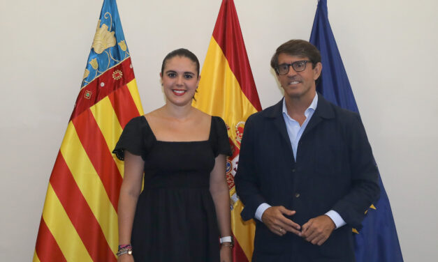 La Diputación y el Ayuntamiento de Alicante renuevan su colaboración para impulsar una potente programación cultural