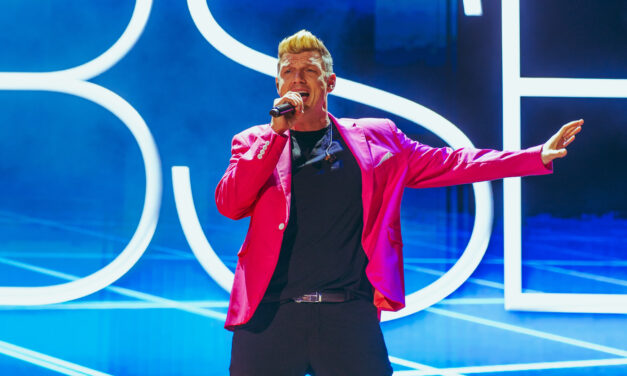 Nick Carter rinde homenaje a los Back Street Boys en su primera visita a Plaza Alicante