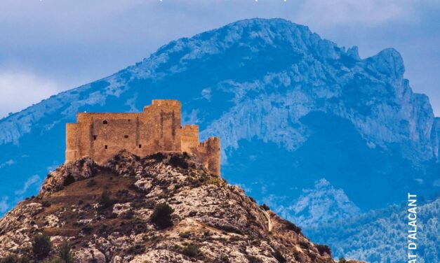 El Servicio de Publicaciones de la UA presenta “Castillos y torres de Alicante”