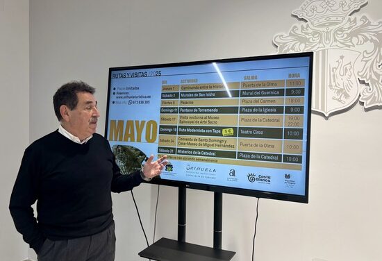 Rutes nocturnes, modernisme i Miguel Hernández protagonitzen les visites guiades de maig a Oriola