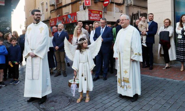 ‘L’Ambaixà’ y el Encuentro entre la Virgen y el Resucitado protagonizan el Domingo de Pascua en Benidorm