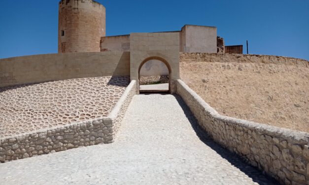 El Ayuntamiento de Elda aprueba el proyecto de ejecución de la siguiente fase de los trabajos de recuperación del Castillo-Palacio