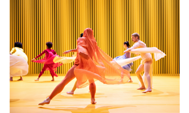 El coreógrafo alicantino Iván Pérez y el diseñador Palomo Spain creadores del espectáculo de danza ‘Silk’