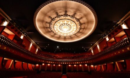 Carasses Teatro y el Ayuntamiento de Elda convocan la XX edición de la Muestra de Teatro Amateur ‘Escena Elda’