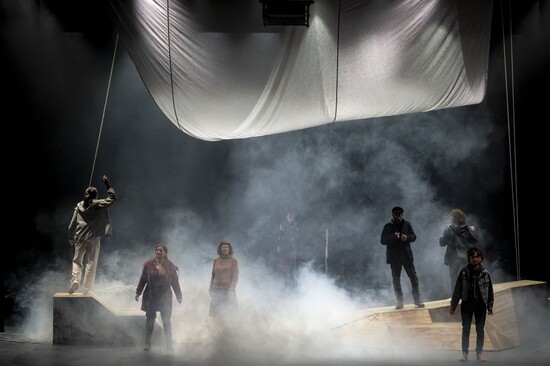 La producción propia del Institut Valencià de Cultura ‘Plenamar’ llega al Teatre Arniches