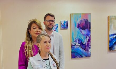 Inauguración de la exposición de pintura “Analogías de Anas” de las artistas Ana Ortín y Ana Sáez  en Petrer