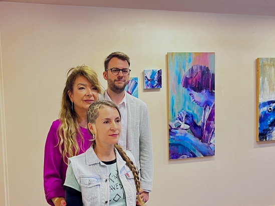 Inauguración de la exposición de pintura “Analogías de Anas” de las artistas Ana Ortín y Ana Sáez  en Petrer