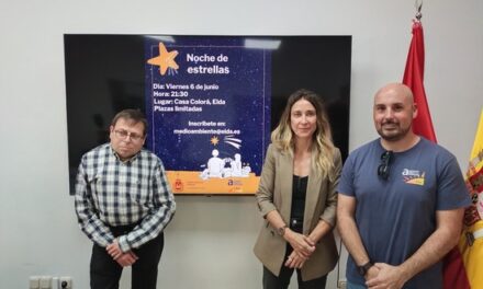 La Concejalía de Medio Ambiente de Elda organiza en la Casa Colorá la jornada de observación astronómica ‘Noche de estrellas’
