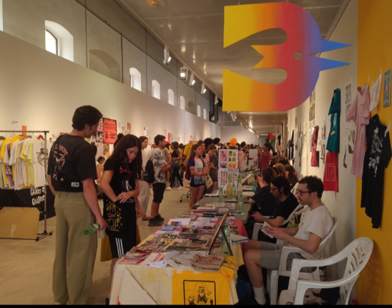 La Liada Gràfica celebra la seua cinquena edició aquest cap de setmana en Les Cigarreras amb art gràfic, música en directe, fanzines i tallers