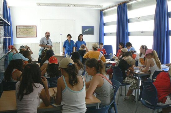 Alacant reactiva el Centre d’Educació Ambiental de Tabarca per a potenciar l’allotjament de grups
