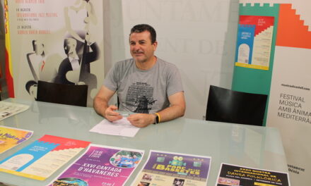 Les activitats culturals omplin les nits d’estiu a Dénia