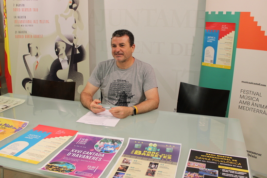 Les activitats culturals omplin les nits d’estiu a Dénia