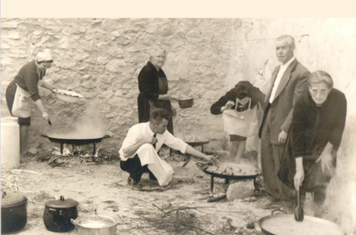 La Cátedra Carmencita de Estudios del Sabor de la Universidad de Alicante edita un recetario que recoge los saberes culinarios de Castell de Castells
