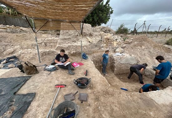 La UA finaliza la excavación de las Termas Orientales de La Alcudia de Elche tras ocho años de trabajo
