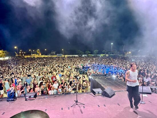 El Campello acoge este martes por la noche cuatro horas seguidas de la gira musical “LOS40 Summer Live”, de acceso gratuito