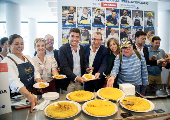 Alacant Gastronòmica, cita ineludible dels grans referents de la gastronomia, es consolida amb la implicació del sector de l’hostaleria en la qual serà la seua edició més global