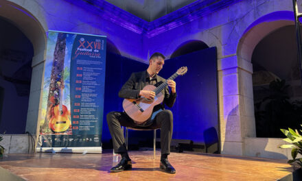 La profunda expressivitat de Özberk Miraç Sarıgül clausura el Festival de Guitarra ‘Ciutat d’Elx’