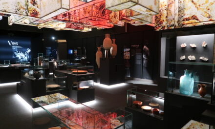 La exposición ‘Ciudades de luz’ encara su último mes en el MARQ con un balance que ronda los 50.000 visitantes