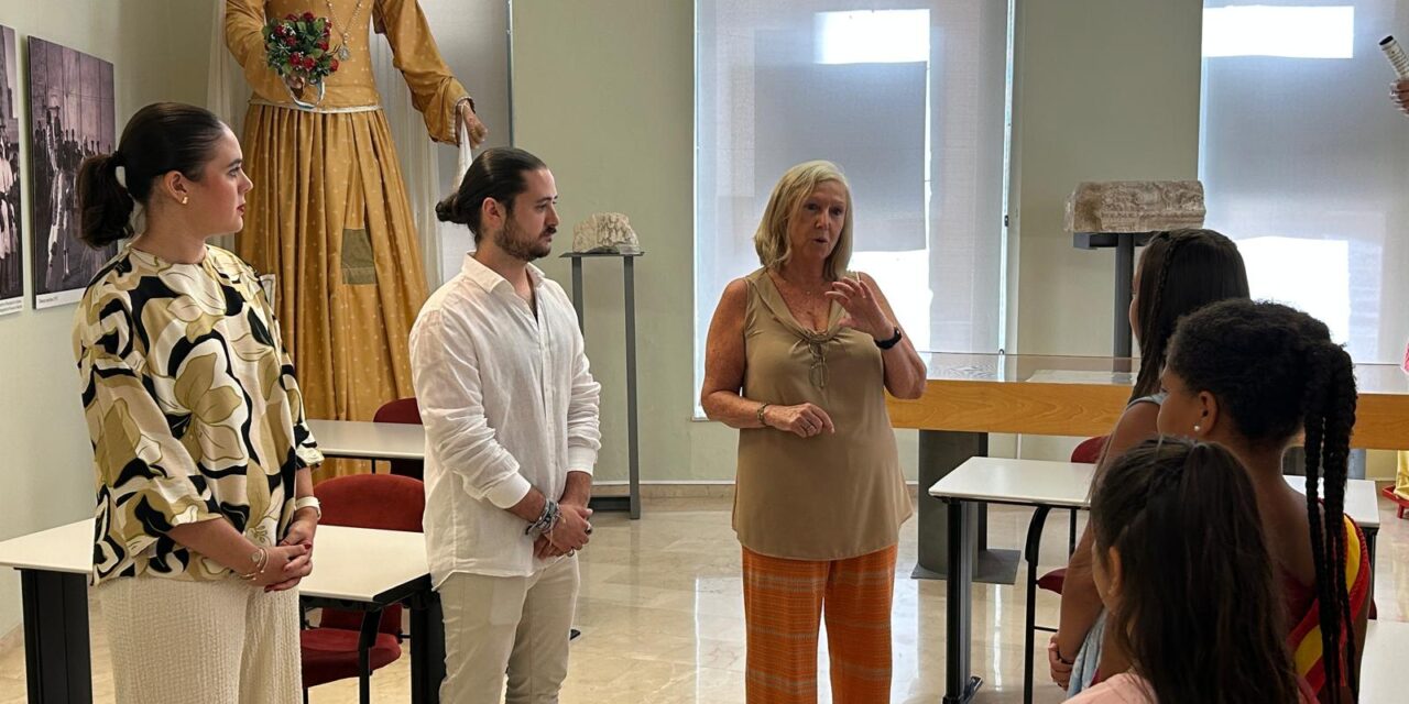 El Archivo Municipal de Alicante bate récord de visitas y supera este verano su mejor dato con más de 5.800 personas