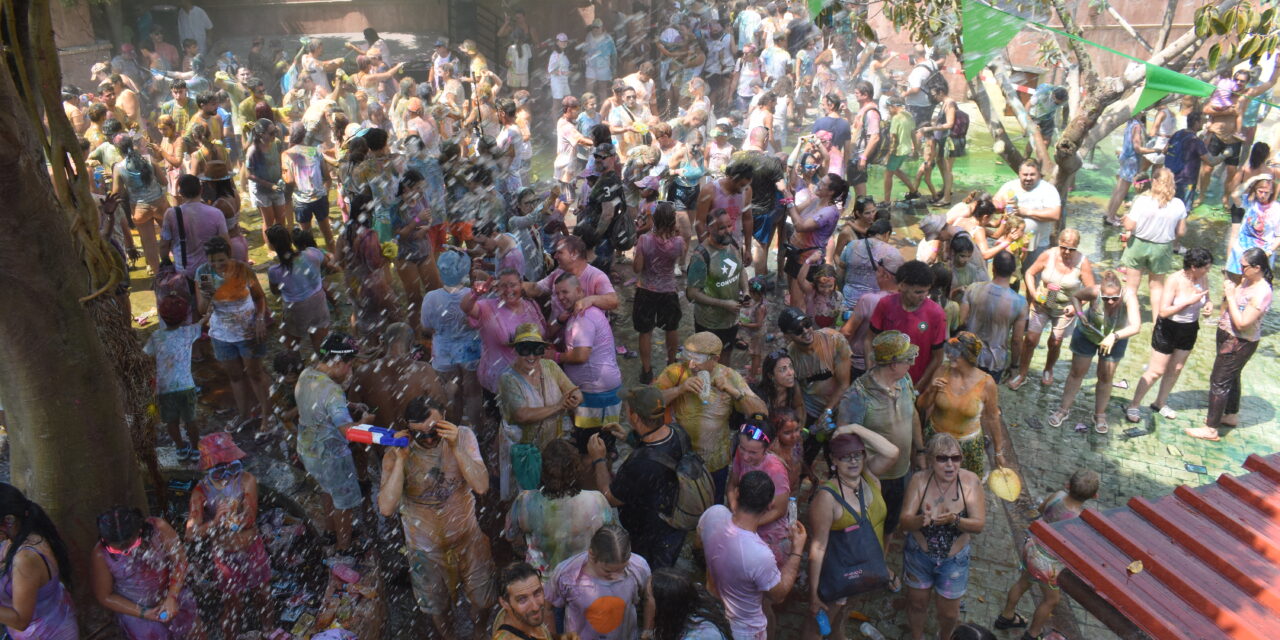 4.000 persones abrigallen a l’elefanta Petita en el seu 53é aniversari en Terra Natura Benidorm