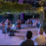 El festival SONAFILM celebra el éxito de sus dos conciertos en Beniarbeig y confirma la Casa Santonja como sede en 2026