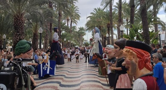 Un concert de la Banda Municipal, “danses” populars i la lectura de Tirant lo Blanc celebren el 9 d’Octubre a Alacant