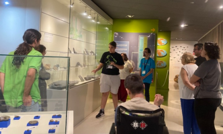 El MUPE i JUAN PERÁN-PIKOLINOS units per a fer més accessible el Museu a persones amb autisme
