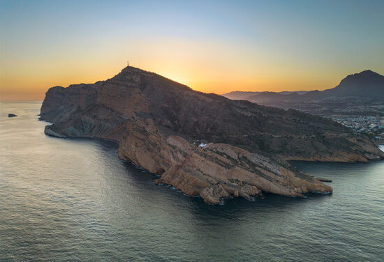 Arranca este domingo en la Serra Gelada el ciclo de visitas guiadas de l’Alfàs con la ruta ‘Piratas y corsarios