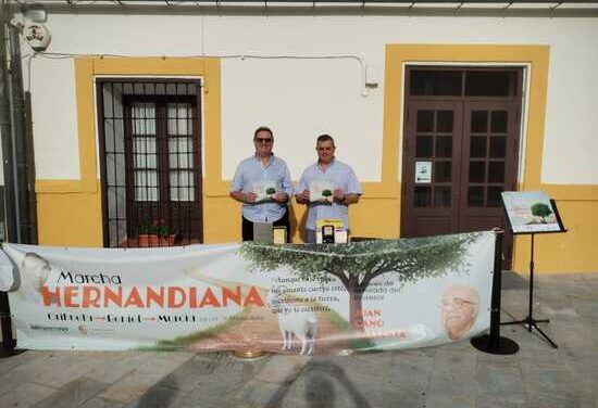 Presentada en la Casa Museo de Miguel Hernández la I Marcha Hernandiana desde Orihuela a Rincón de Beniscornia en homenaje al profesor Juan Cano Ballesta